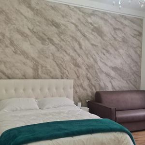 Private Bathroom King Room